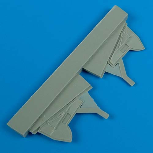 Additions (3D resin printing) 1/72      Hawker Hurricane Mk.I/Mk.II undercarriage covers (designed to be used with FLY, Hasegawa and Hobby 2000 kits) 