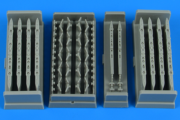 Additions (3D resin printing) 1/48 Sukhoi Su-25 Frogfoot wing pylons - early (designed to be used with Zvezda kits)